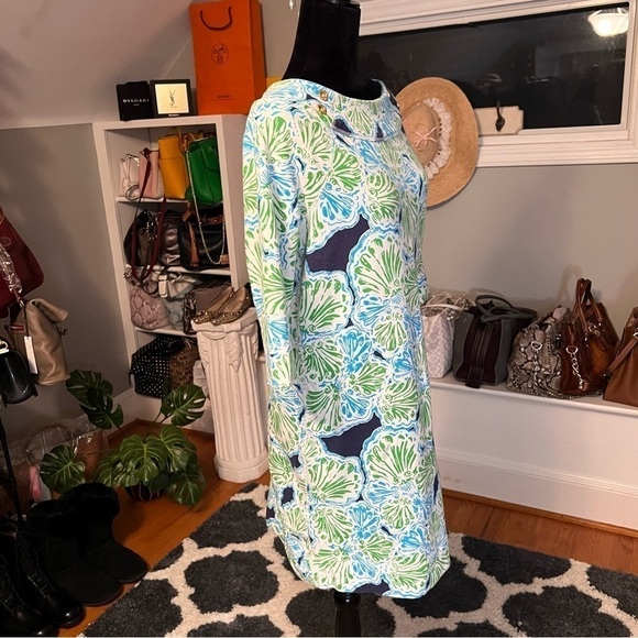 Lilly Pulitzer French Terry 3/4 Sleeve Boat Neck Shell Print Dress Size M - Picture 2 of 9